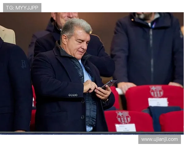 哈维曾向球员解释辞职原因:并非一时冲动,我认为球队存在问题 哈维曾向球员解释辞职原因:并非一时冲动,我认为球队存在问题